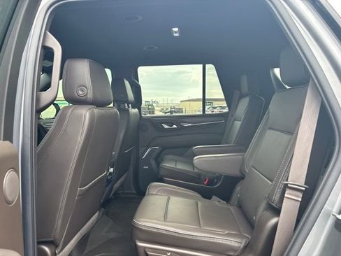 Used 2022 GMC Yukon Denali AWD/4WD image 17