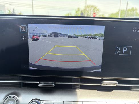 Used 2025 Hyundai Kona SEL AWD/4WD image 26