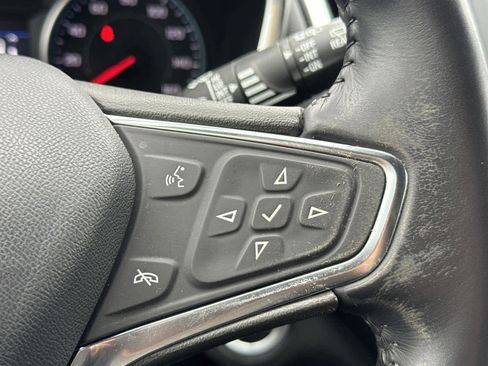 Used 2021 Chevrolet Equinox LT image 15