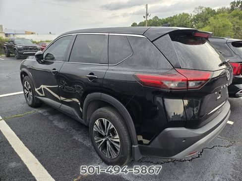 Certified 2023 Nissan Rogue SV FWD image 2