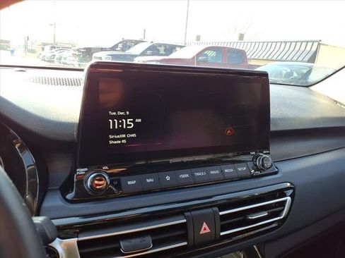 Used 2023 Kia Seltos S w/ Navigation Package image 9