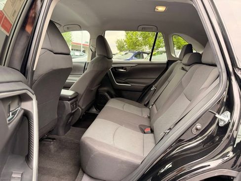 Used 2024 Toyota RAV4 XLE FWD image 14