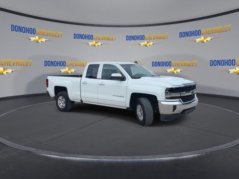 Used 2018 Chevrolet Silverado 1500 LT w/ All Star Edition RWD image 5