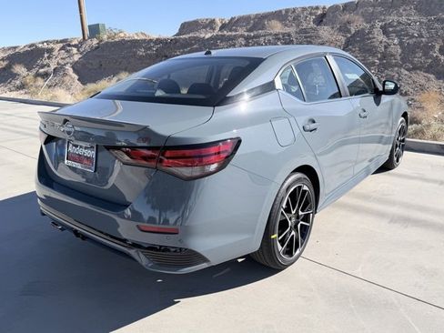 New 2025 Nissan Sentra SR image 6