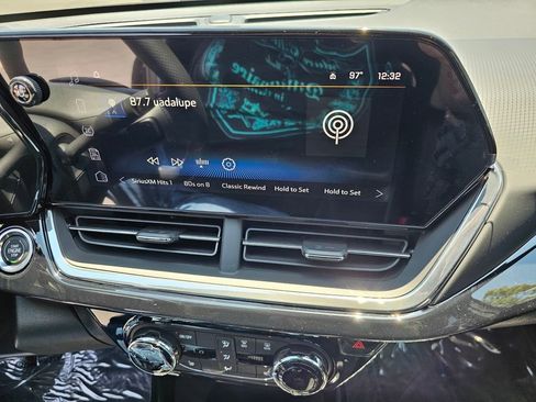 New 2026 Chevrolet Trax RS w/ Driver Confidence Package FWD image 24