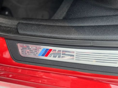 Used 2015 BMW M5 RWD image 30