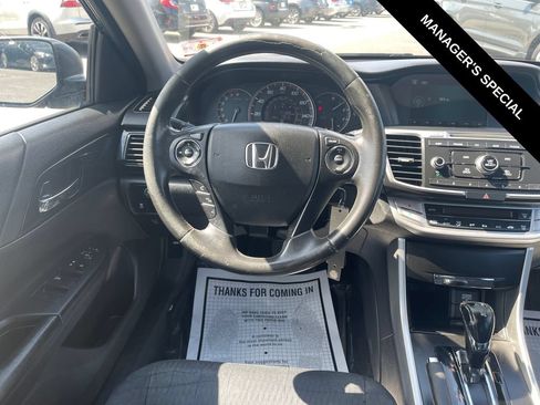 Used 2015 Honda Accord Sport image 18