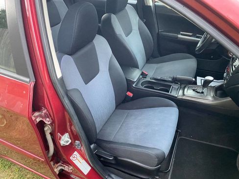 Used 2011 Subaru Impreza Outback Sport image 11