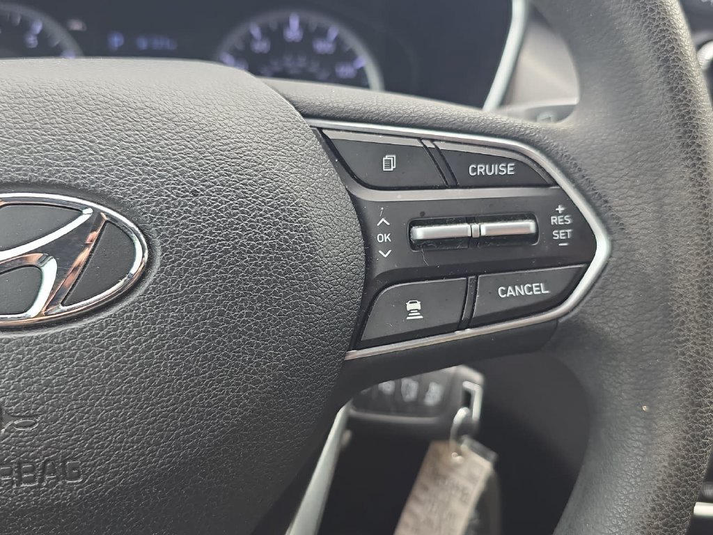 Used 2019 Hyundai Santa Fe SE FWD image 17