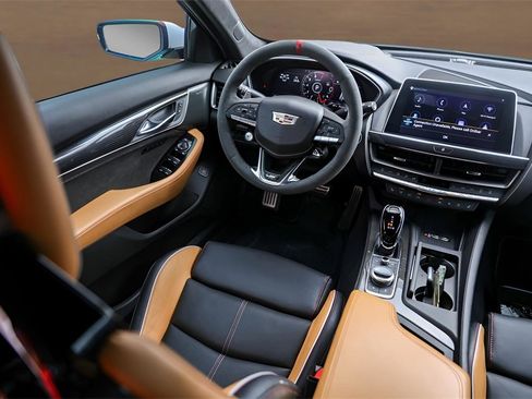 Used 2022 Cadillac CT5 V Blackwing w/ Parking Package image 28