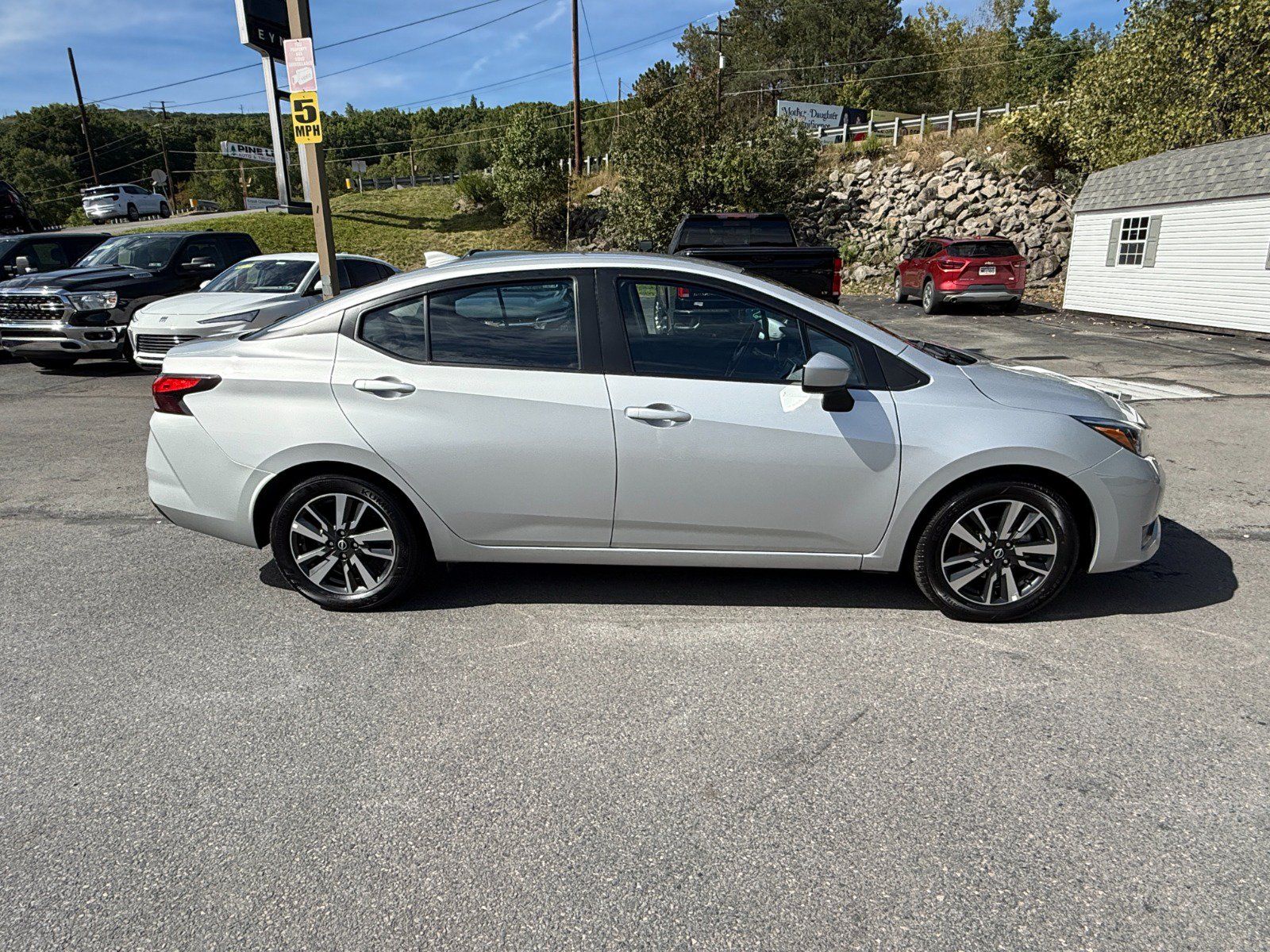 Used 2025 Nissan Versa SV FWD image 6