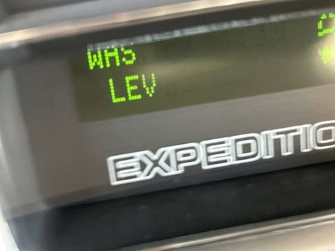 Used 2011 Ford Expedition EL XLT w/ 201A Rapid Spec Order Code image 21