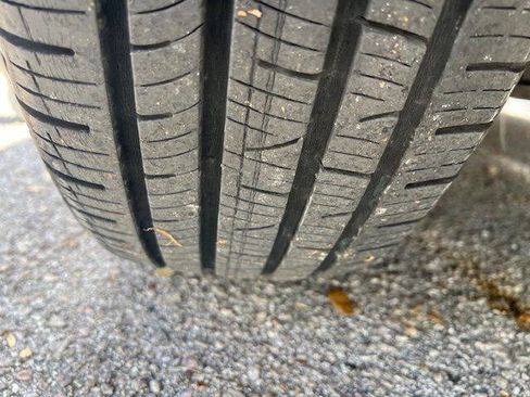 Used 2013 Chevrolet Equinox LT w/ Driver Convenience Package image 22