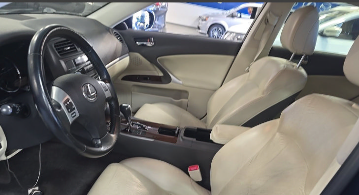 Used 2012 Lexus IS 250 AWD w/ Premium Pkg Value Edition image 12