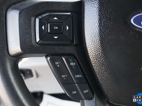 Used 2018 Ford F550 2WD Crew Cab Super Duty image 17