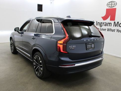 Certified 2025 Volvo XC90 B6 Plus AWD/4WD image 3