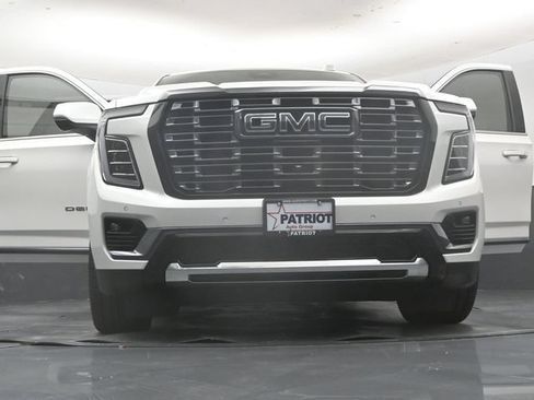 Used 2025 GMC Yukon Denali Ultimate AWD/4WD image 65
