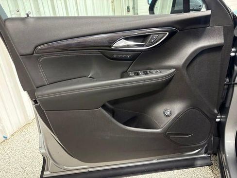 Used 2023 Buick Envision Essence FWD image 13