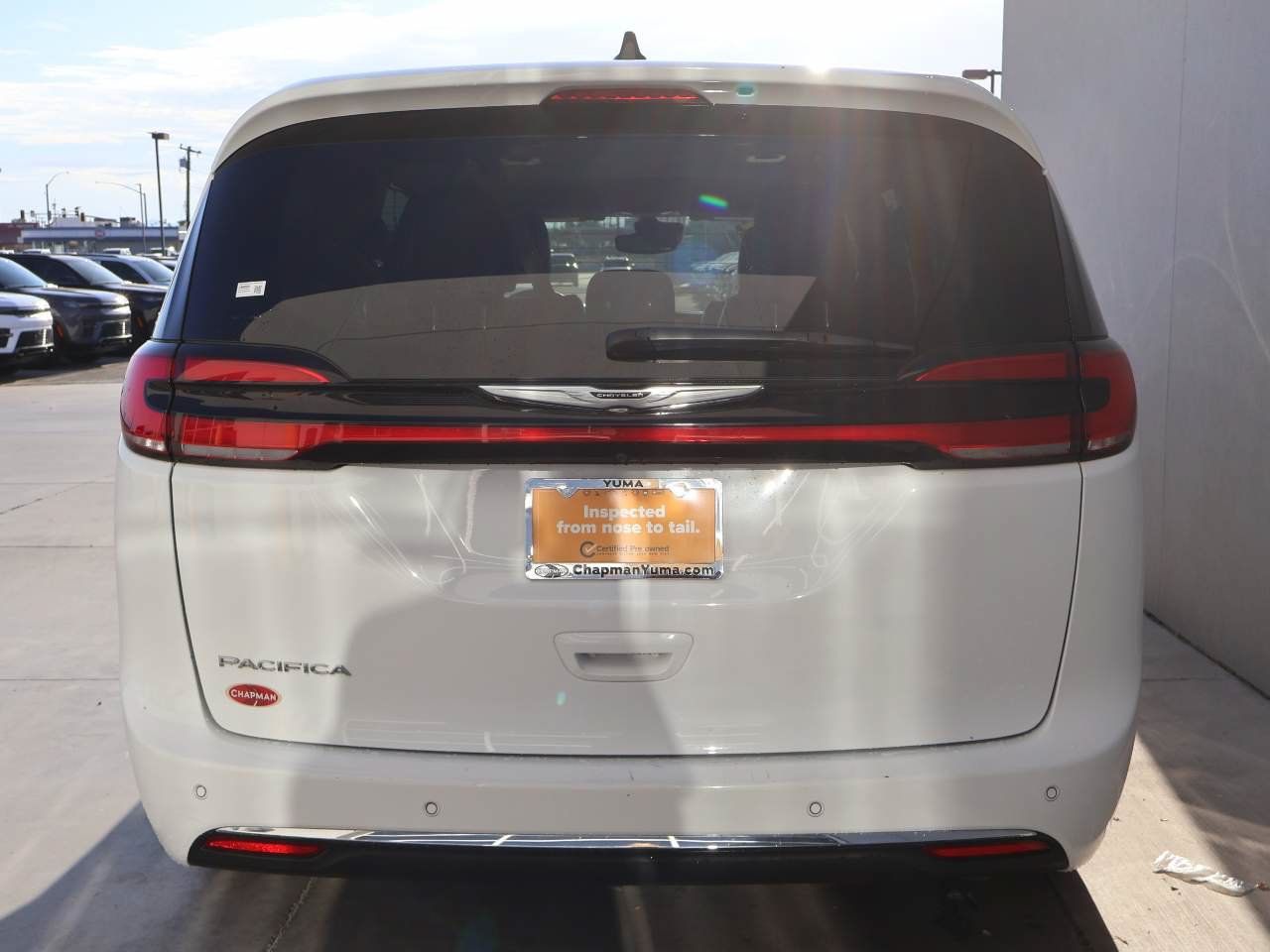 Used 2024 Chrysler Pacifica Touring-L FWD image 4