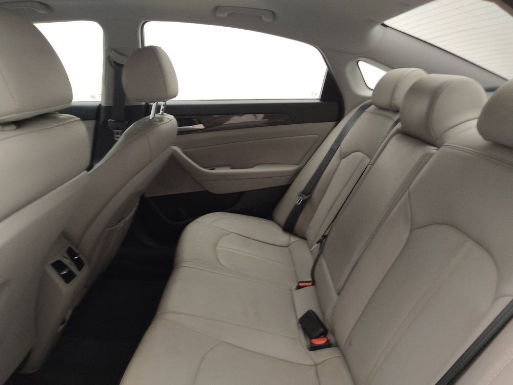 Used 2018 Hyundai Sonata Limited FWD image 18