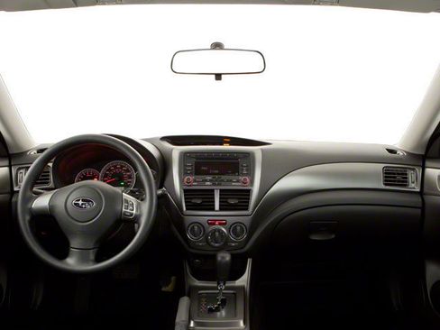 Used 2010 Subaru Impreza 2.5i AWD/4WD image 11