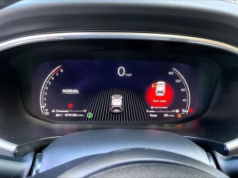 Used 2022 Acura MDX FWD w/ Technology Package image 26