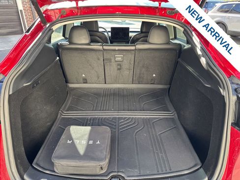 Used 2023 Tesla Model Y Long Range image 15