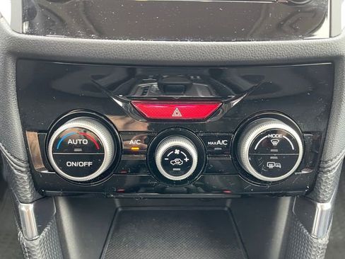 Used 2024 Subaru Forester Premium image 26