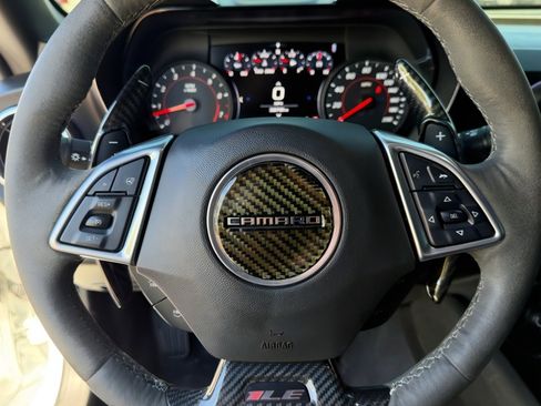 Used 2022 Chevrolet Camaro SS image 30