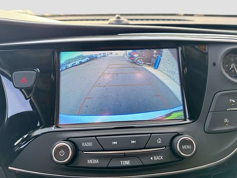 Used 2019 Buick Envision Essence w/ LPO, Active Package AWD/4WD image 12