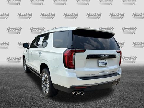 Used 2024 GMC Yukon Denali Ultimate AWD/4WD image 8