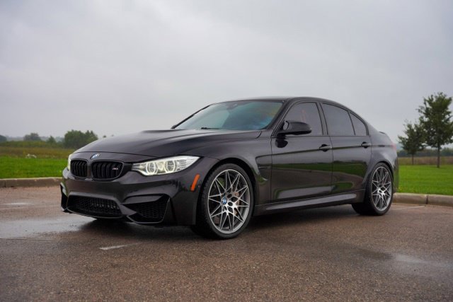 Used 2017 BMW M3 RWD image 3