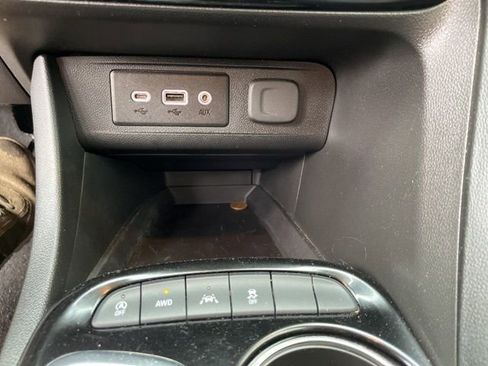 Used 2023 Buick Encore GX Select image 15