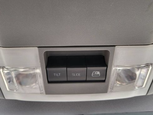 Used 2014 Ford F150 Lariat w/ Equipment Group 502A Luxury RWD image 36