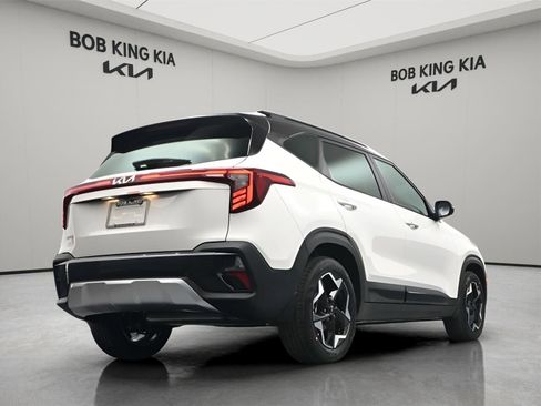 New 2026 Kia Seltos S FWD image 22