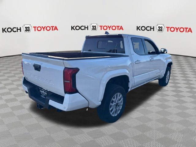 Used 2024 Toyota Tacoma SR5 AWD/4WD image 8