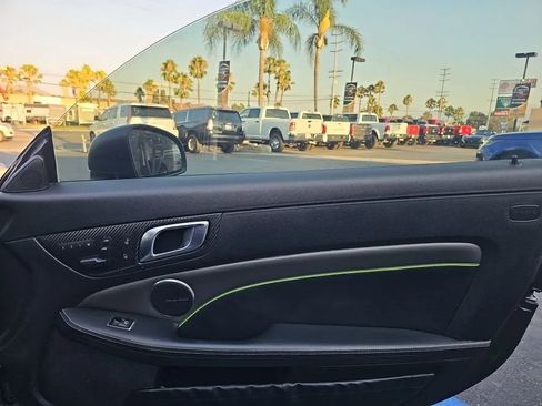 Used 2014 Mercedes-Benz SLK 250 w/ Premium Package image 11