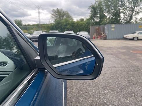 New 2025 Volkswagen Atlas Cross Sport SEL Premium R-Line image 7