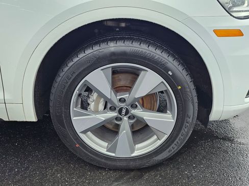 Used 2020 Audi Q5 2.0T Premium w/ Titanium Sport Package image 9