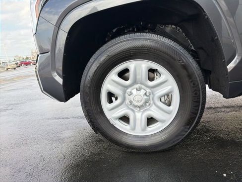 Certified 2025 Toyota Tundra SR w/ SR Tow Package image 13