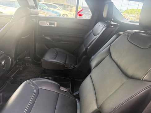 Used 2020 Ford Explorer ST w/ ST Street Pack AWD/4WD image 3
