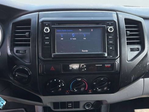 Used 2014 Toyota Tacoma 4x4 Access Cab w/ Convenience Package image 10