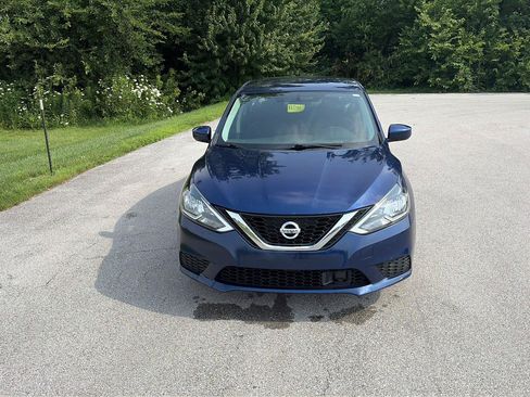 Used 2019 Nissan Sentra SV FWD image 8