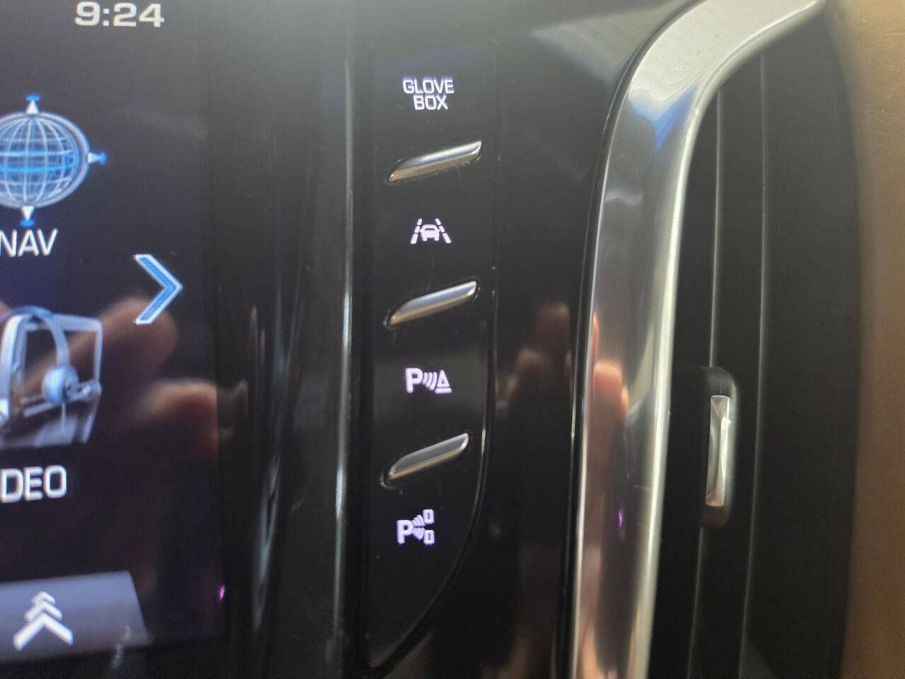 Used 2017 Cadillac Escalade Platinum AWD/4WD image 47