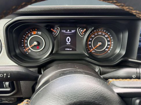 Used 2024 Jeep Wrangler Sport AWD/4WD image 22