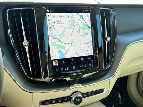 Certified 2023 Volvo XC60 B5 Core w/ Climate Package AWD/4WD image 22