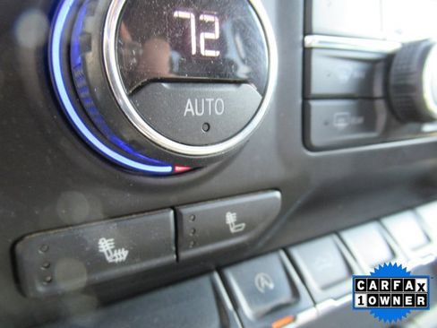 Used 2021 Chevrolet Silverado 1500 LT image 28