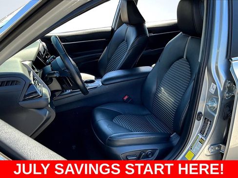 Used 2022 Toyota Camry SE FWD image 26