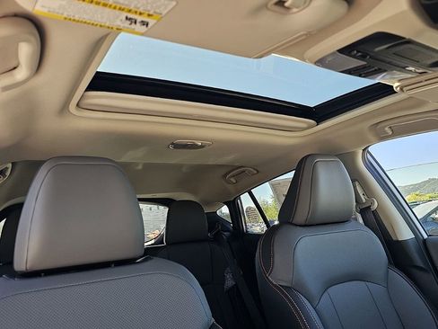 New 2026 Subaru Crosstrek 2.5i Limited AWD/4WD image 18