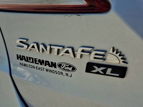 Used 2019 Hyundai Santa Fe XL SE FWD image 29